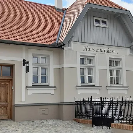 Haus Mit Charme